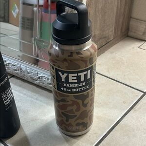 YETI Rambler 46 oz Brown Camo Bottle